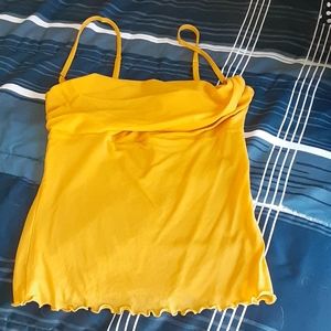 A yellow Moda International top sz M